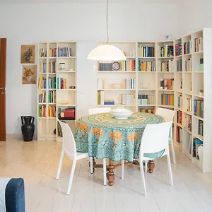 076 - Casa La Libreria, Centro Citta Di Chiavari, 500 Metri Da Mare E Spiagge - 2 Da Letto , Chiavari Italia